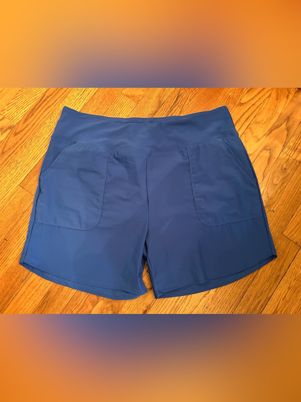 Women’s Athletic Pocket Shorts — Navy Blue